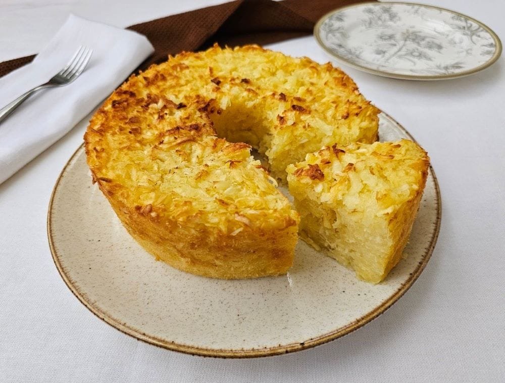 Bolo de Mandioca com Coco Caseiro: Receita Irresistível