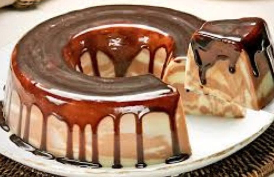 Pudim mesclado de chocolate