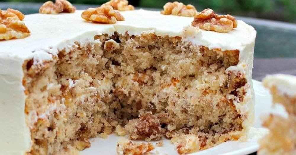 Bolo de nozes
