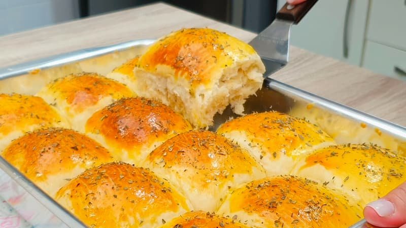 Pão Recheado com Frango e Queijo