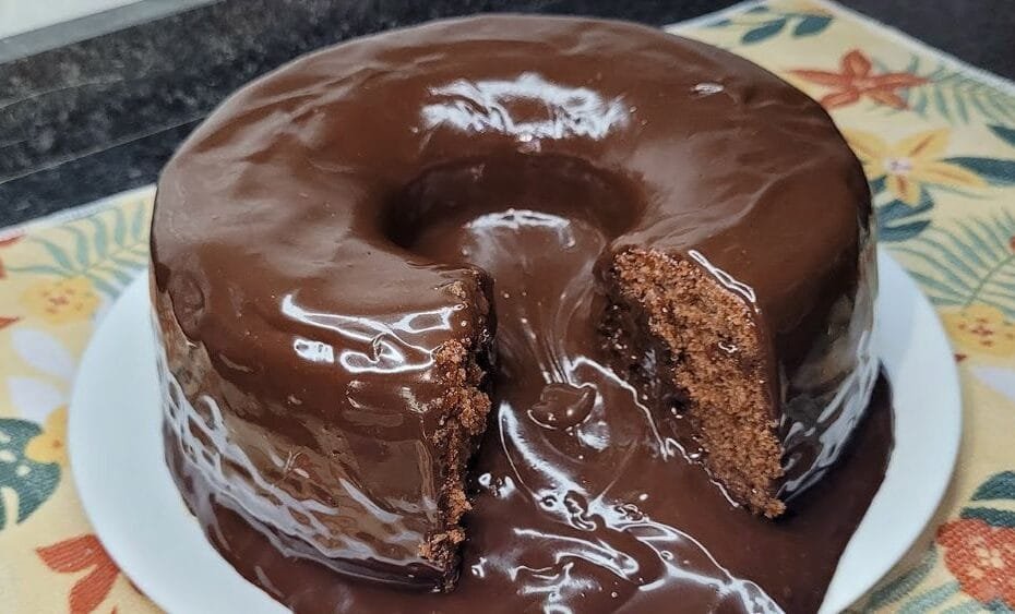 Bolo Vulcão de Chocolate.