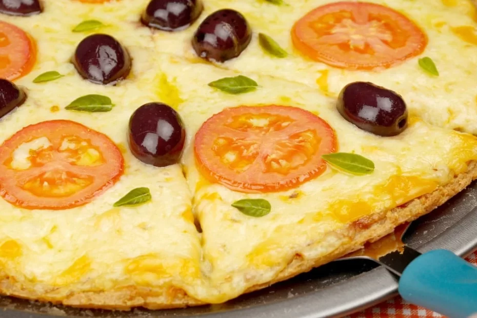 Pizza com pão velho