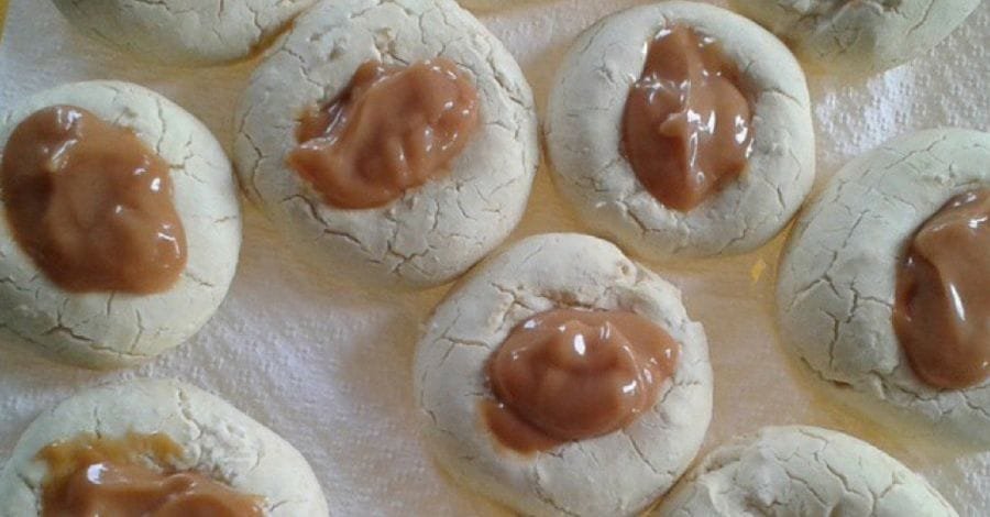 Sequilhos de Baunilha com Recheio de Doce de Leite