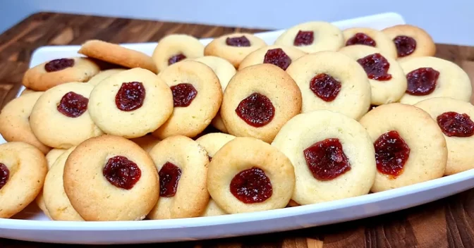 Biscoito Amanteigado com Goiabada