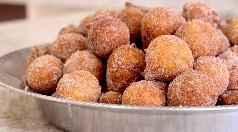 Bolo na Airfryer Simples e Rápido