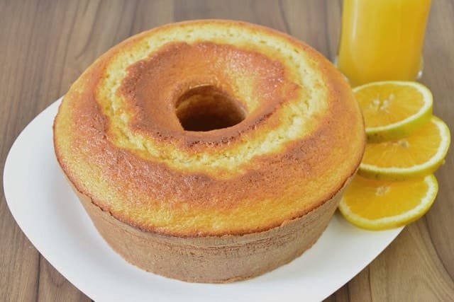 Bolo de Fubá com Laranja