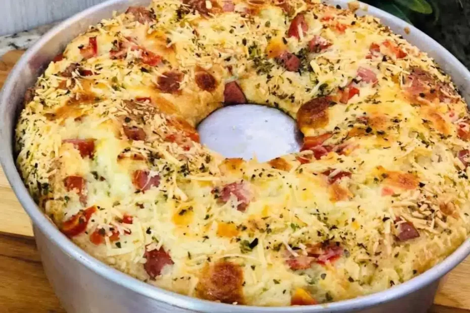 Bolo Salgado de Arroz com Queijo e Salsicha