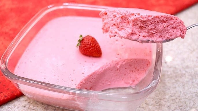 Sobremesa de Morango Cremoso