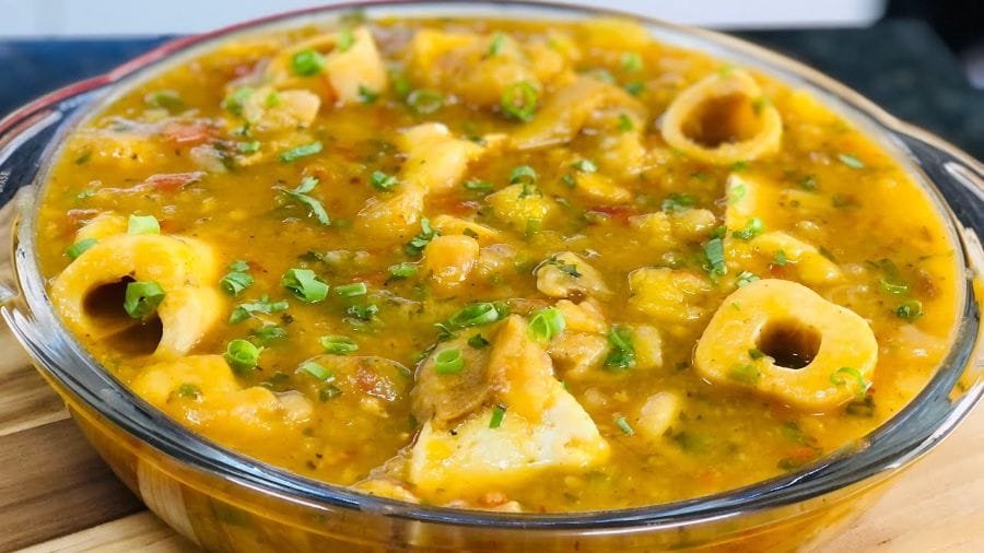Caldo de Mocotó com Mandioca