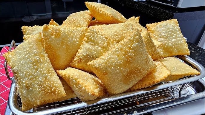 Massa de pastel com 3 ingredientes