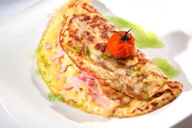 Omelete com queijo