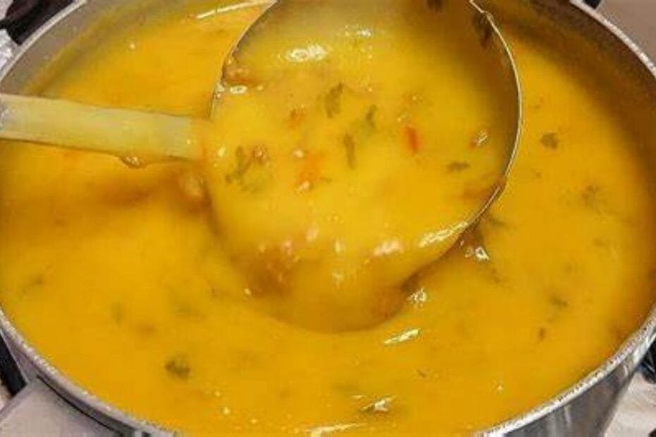 creme de mandioca com carne desfiada