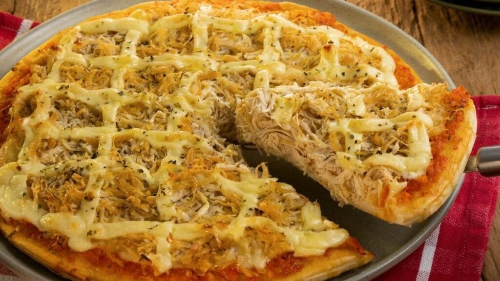 Pizza de Fricassê de Frango