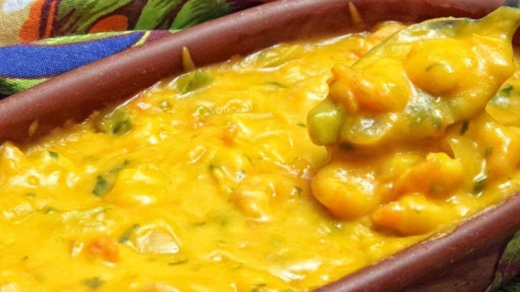Tradicional de Camarão Cremoso ao Creme de Mandioca