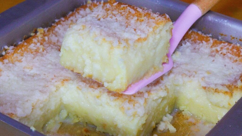 Bolo de Coco Sem Trigo e Molhadinho